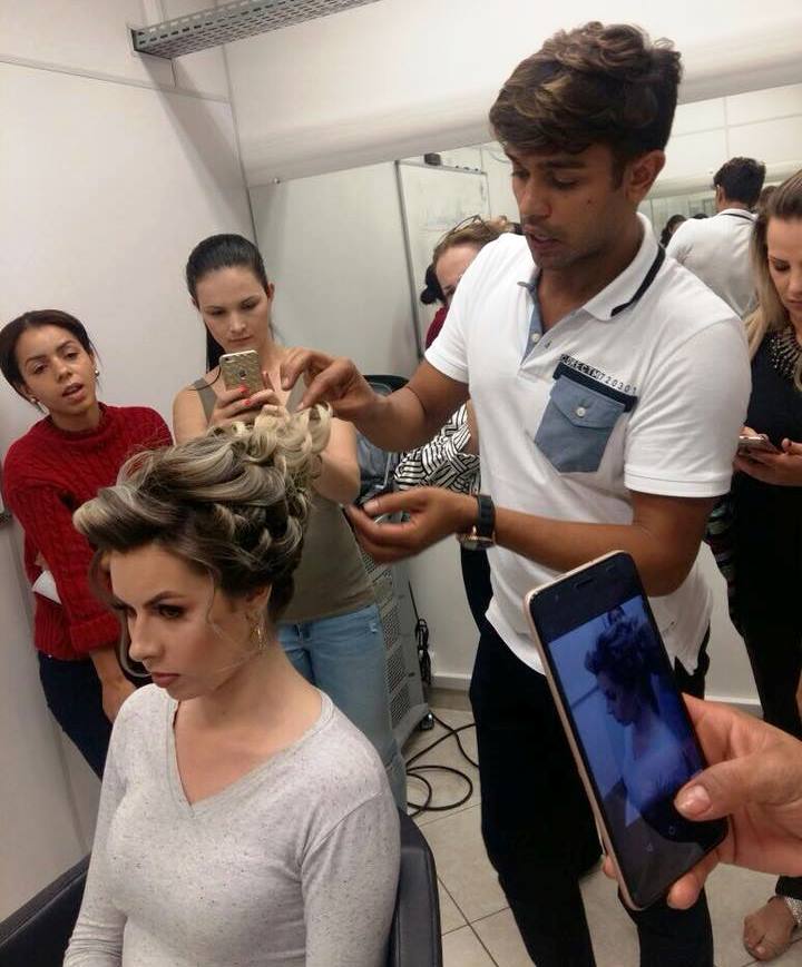 Todos os atendimentos são supervisionados pelos professores.