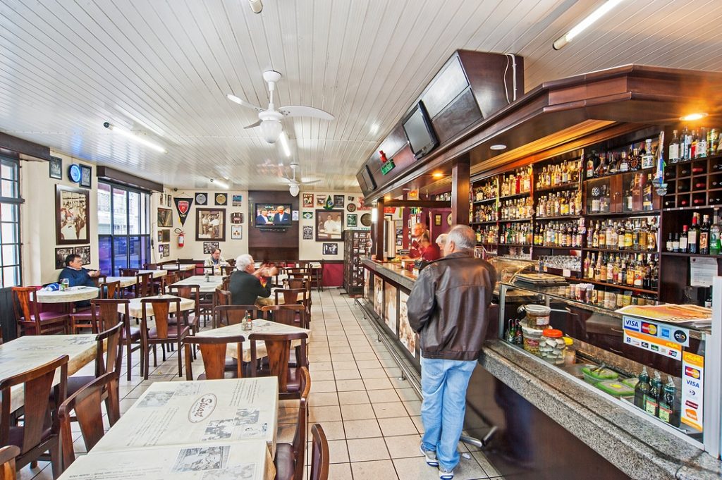 Todo curitibano que se preze já passou por lá: Stuart. Foto: Divulgação.