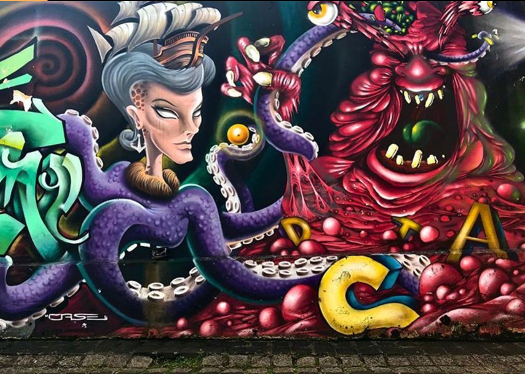 Muros por Curitiba. Foto: @acarol.alencar