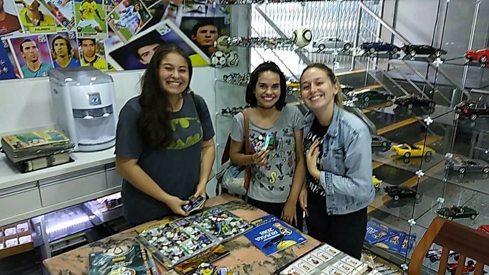 Se quiser trocar figurinhas do seu álbum da Copa ou até achar aquela que faltou da Copa passada, a Casa do Colecionador é o lugar. Foto: Facebook.