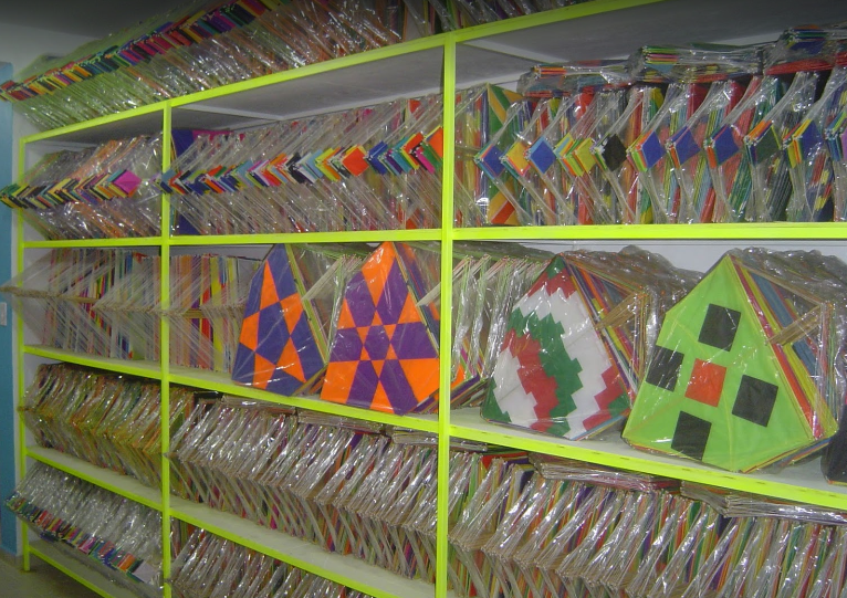 Modelos criativos e materiais personalizados na Delta. Foto: Divulgação.