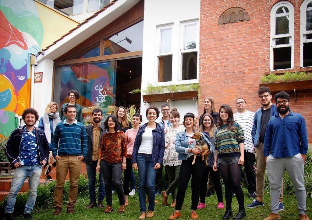 A Casa 102 dedica quase 70% do negócio para a moda