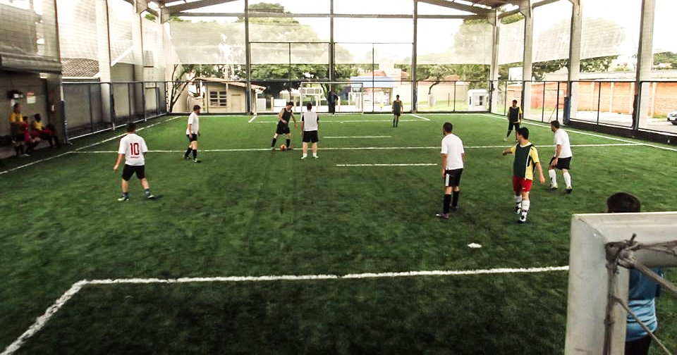 Assista e depois de uma de craque. Foto: Facebook.