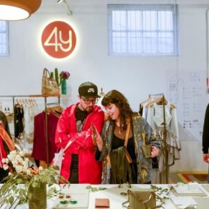 Roupas e acessórios. Foto: Amanda Lavorato