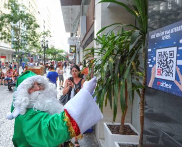 QR Codes do MCities tomam conta da XV de Novembro